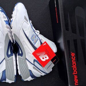 VINTAGE 2000 Made in U.S.A. New Balance® 754 Walkers — 10/8 D (26.5)